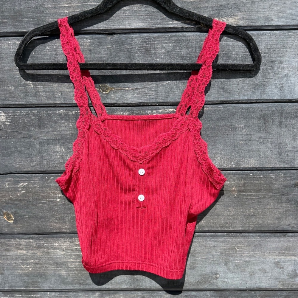 Red Ribbed Lace Trim Crop Cami Henley Button Front Sleeveless Tank Top XL